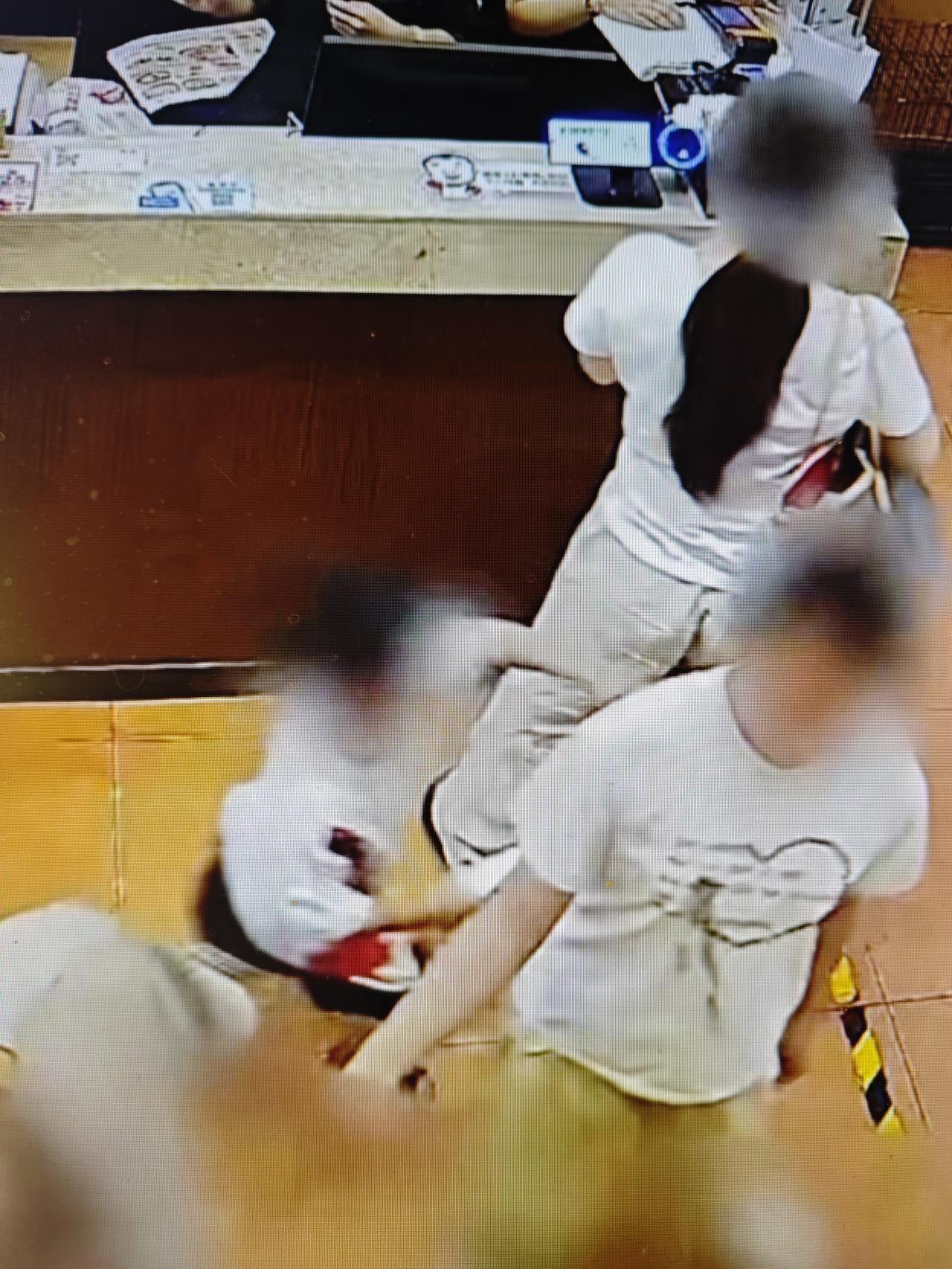 调解不该“和稀泥”长沙一餐厅，四岁男童跑动，手碰了一位19岁女子臀部，被女子