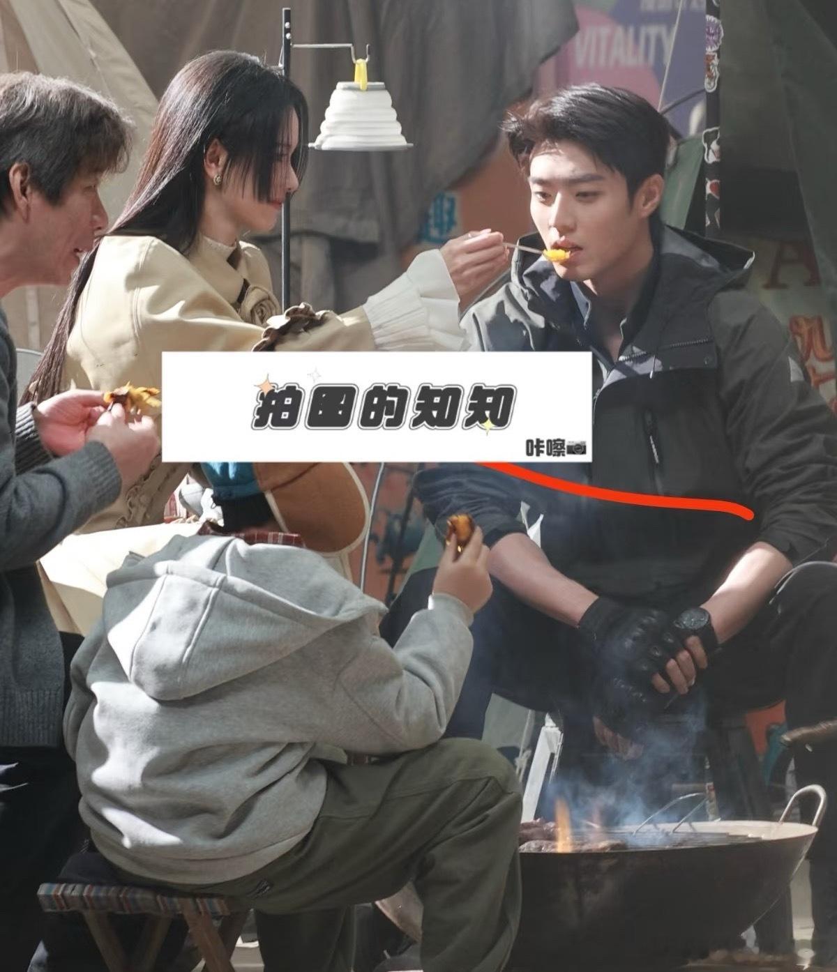 这什么剧情？男的还要女主喂