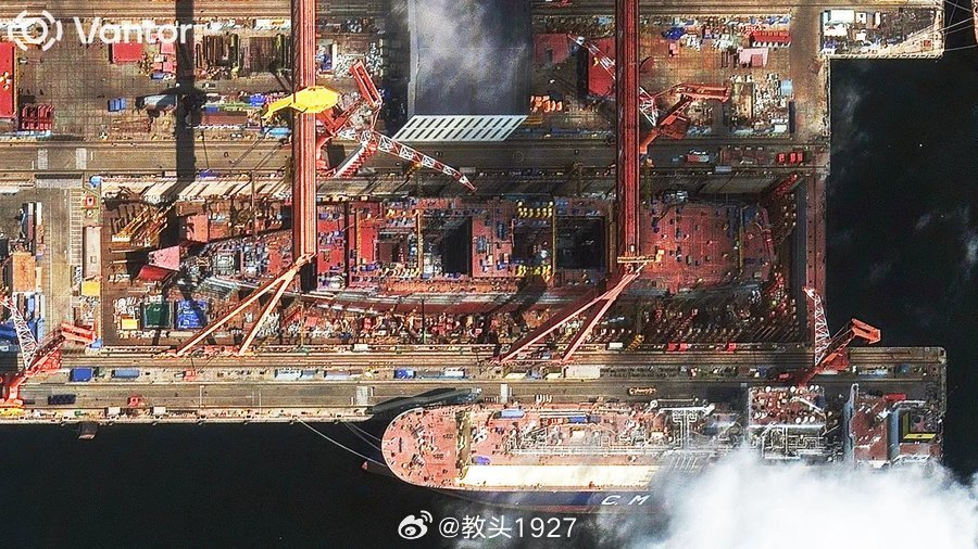 🇨🇳🇺🇸中国004型核动力超级航母成型挑战美国海军主导地位据防务安全亚洲