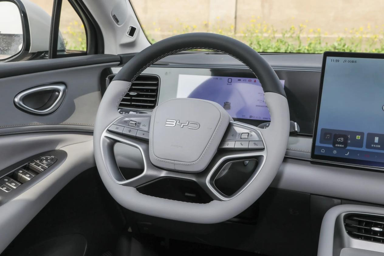 激光雷达还要选装？15万级纯电SUV，自有“一步到位”之选！最近，搭载二代