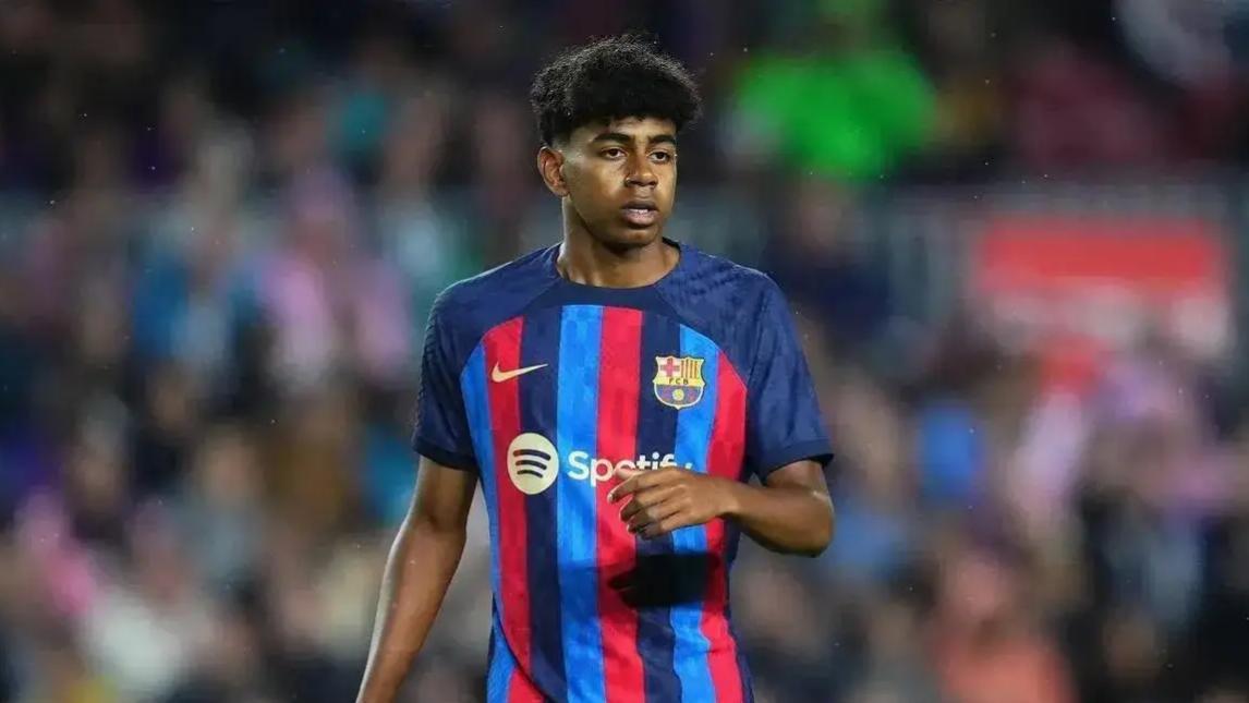 巴塞罗那赢球，主教练不满意？弗里克有点担忧，巴萨在主场踢得不够好，必须尽快恢复最