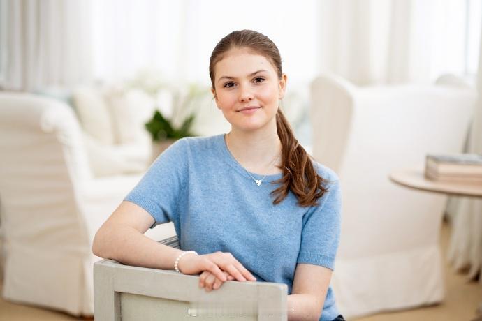 2月23日，瑞典艾斯特公主庆祝14岁生日她是瑞典王储维多利亚公主和驸马丹尼尔