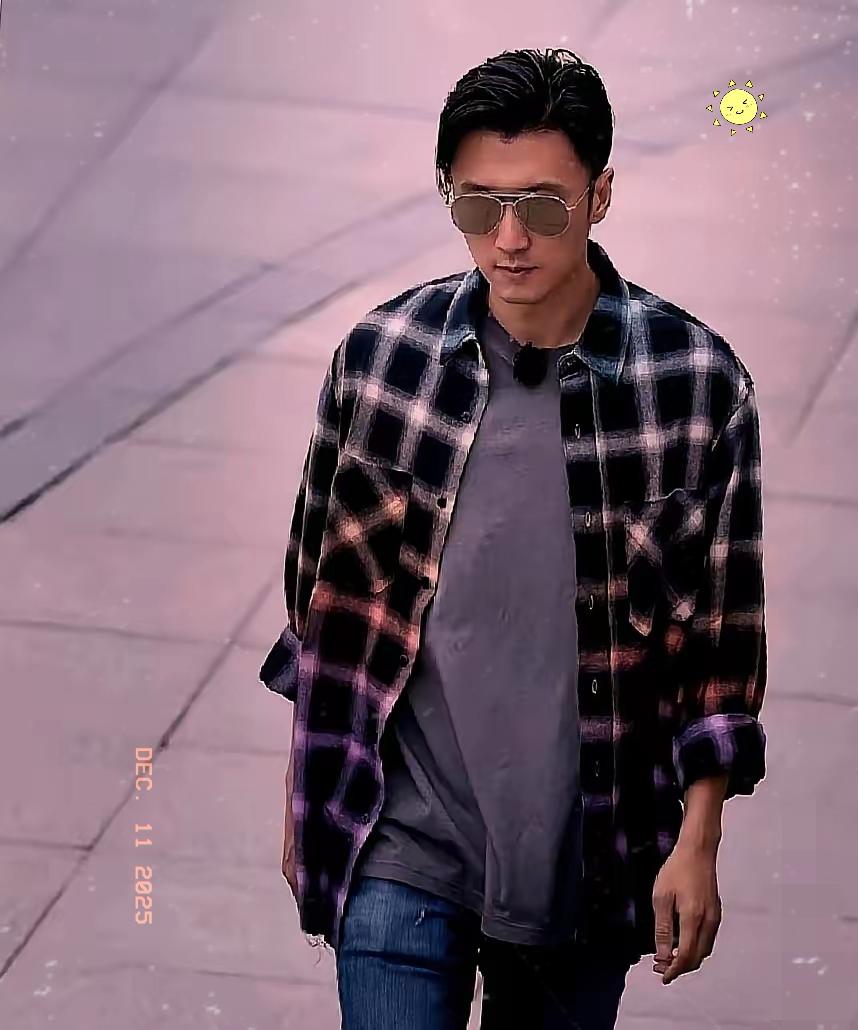 18岁谢振轩的一句“想陪她”，把张柏芝千万合约纠纷的舆论，变成了“懂事孩子”的赞