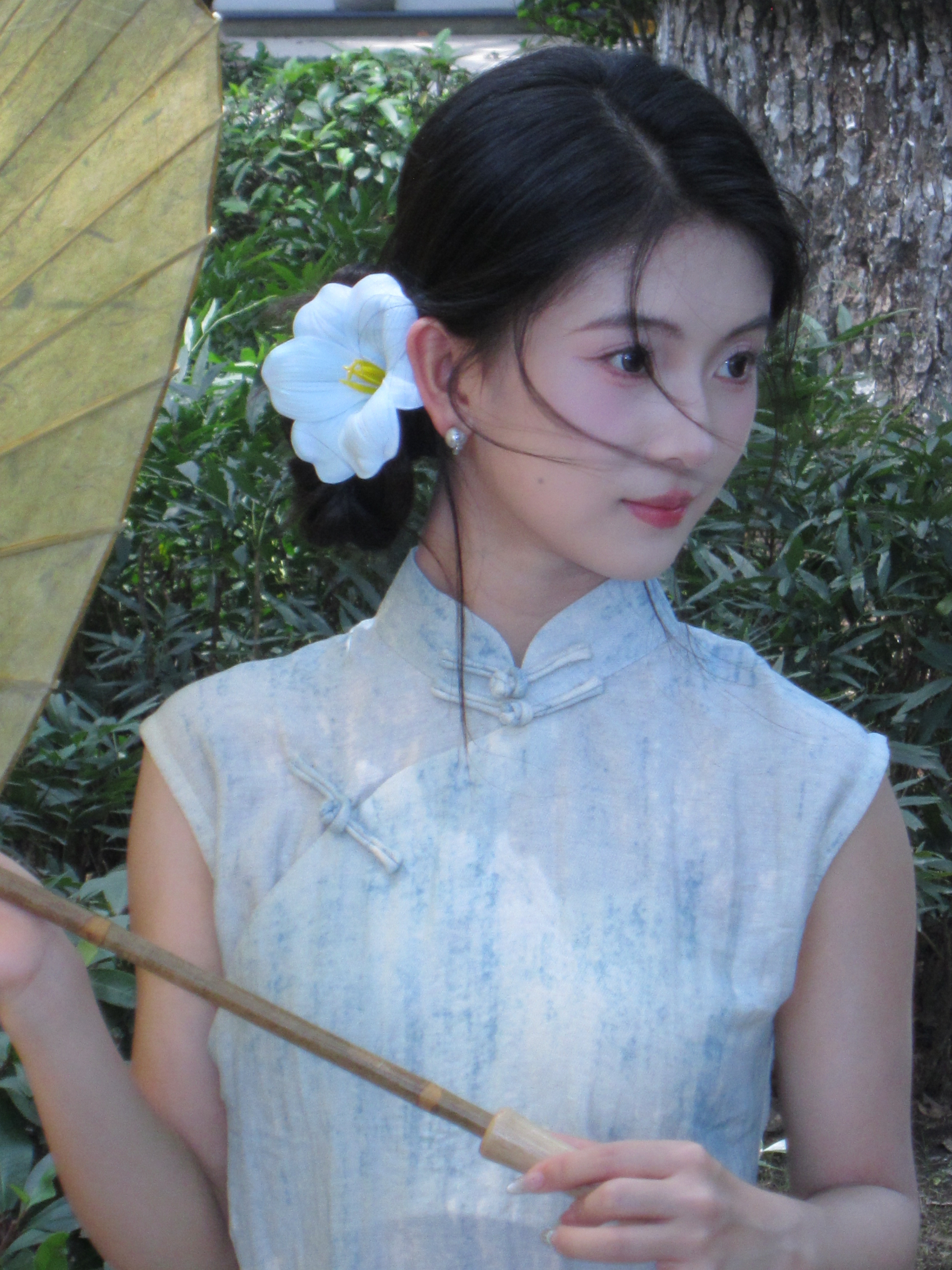 一袭旗袍染芳华、​​​