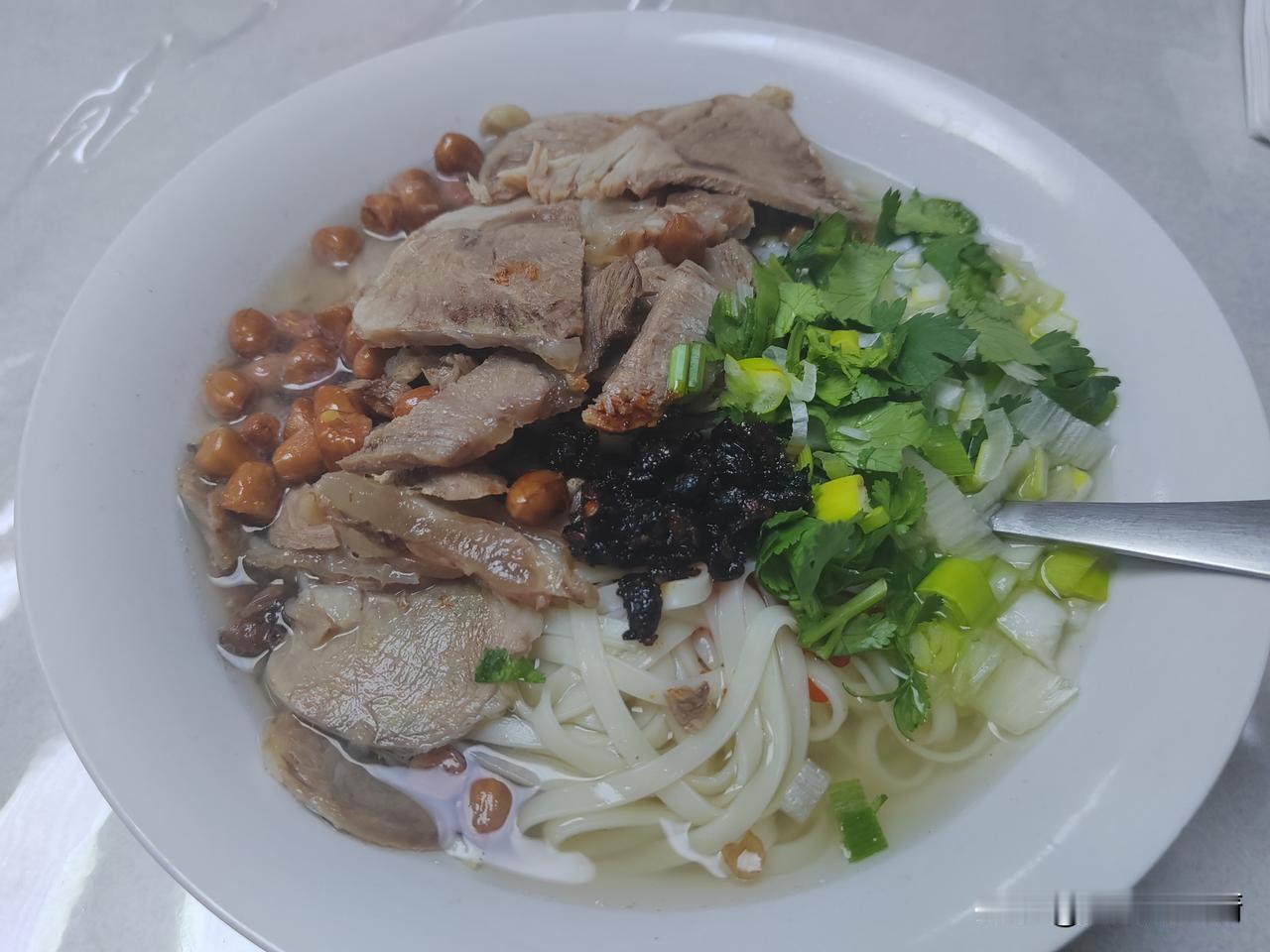 今天是日本第二个卸货港——tomato卸货的第三天，也不知道是什么原因，卸货速度