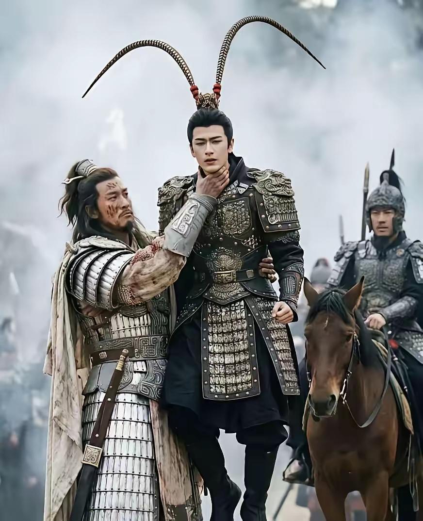 张凌赫只是演了一个正常古偶剧，竟然连台湾网友也在笑话他！现在演电视剧哪有不涂粉底