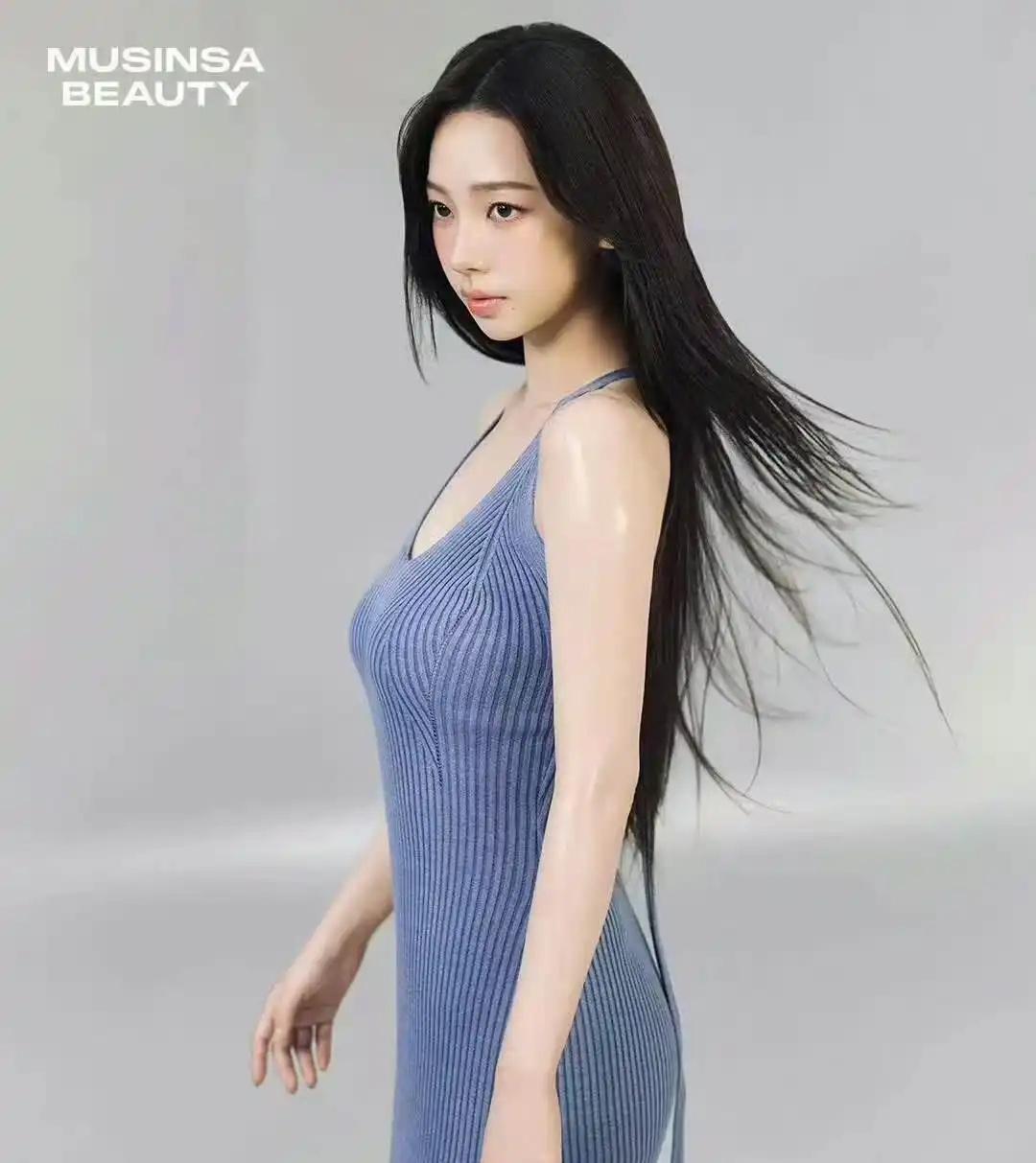 柳智敏这个角度更显身材状态