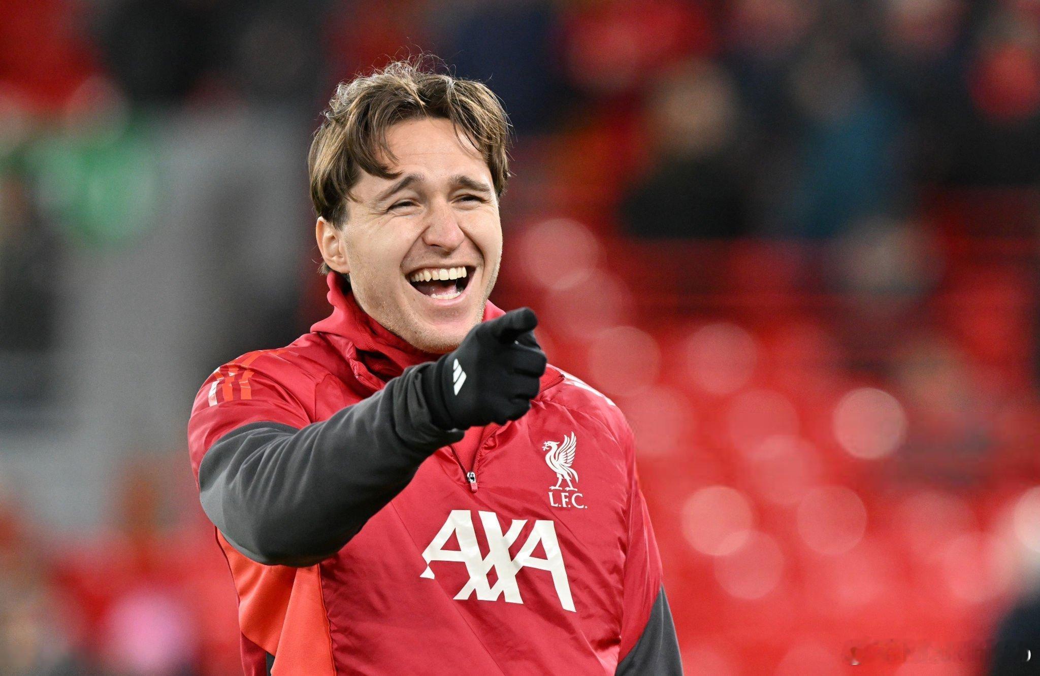 斯基拉：两家来来自意甲的俱乐部询问了小基耶萨目前的情况，但他尚未决定自己的未来。