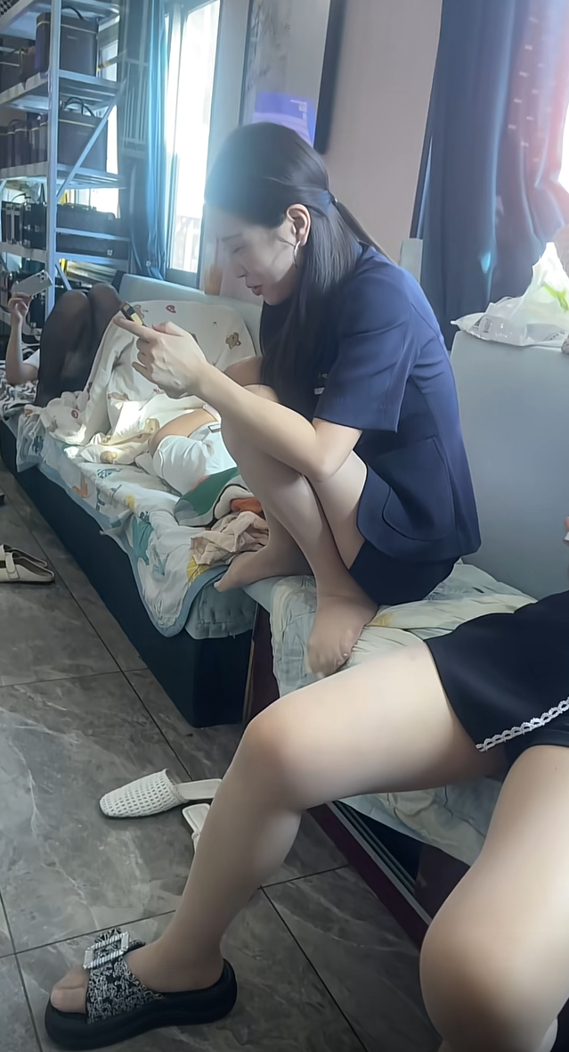 第一次来对象上班的这里找她