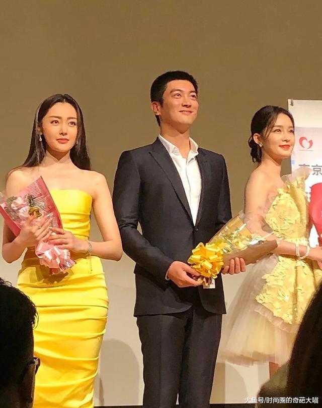 Two βStewardessβ are more beautiful! Zhang Tianai and Li Qin appear at