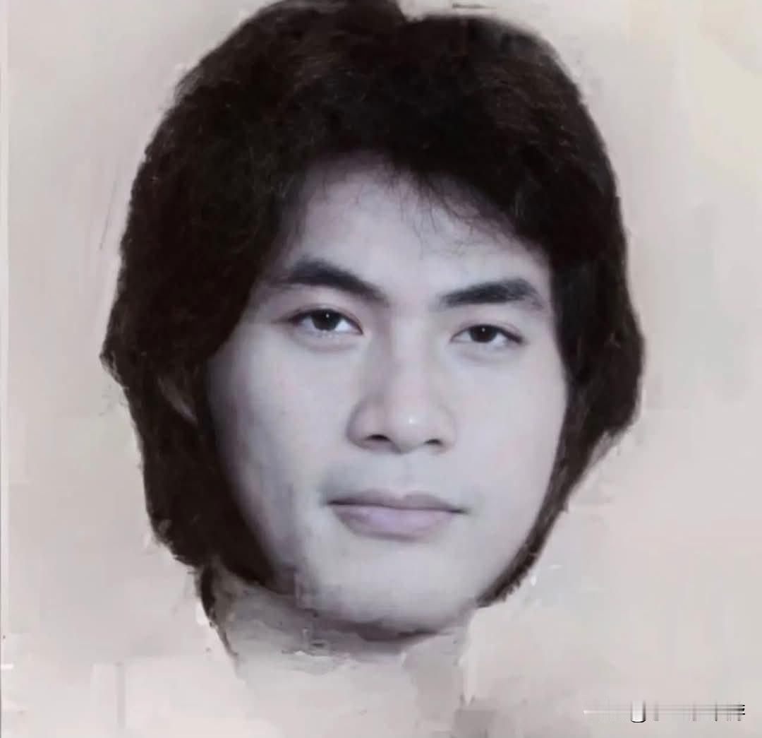 徐锦江，64岁，英文名ElvisTsuiKamKong，1961年10月1