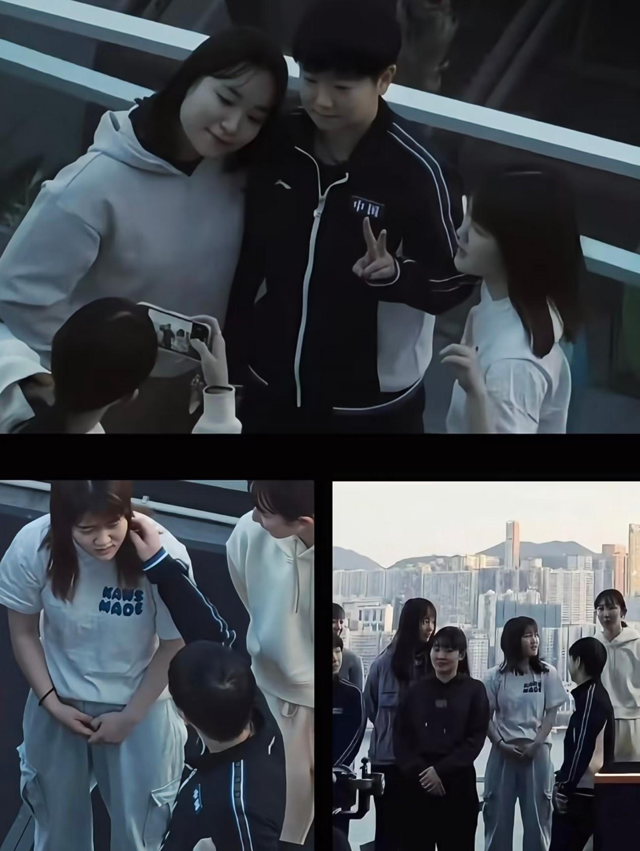 这下何卓佳和孙铭阳都要吃醋了孙颖莎去了香港总决赛和那些外协小姐妹合照，根