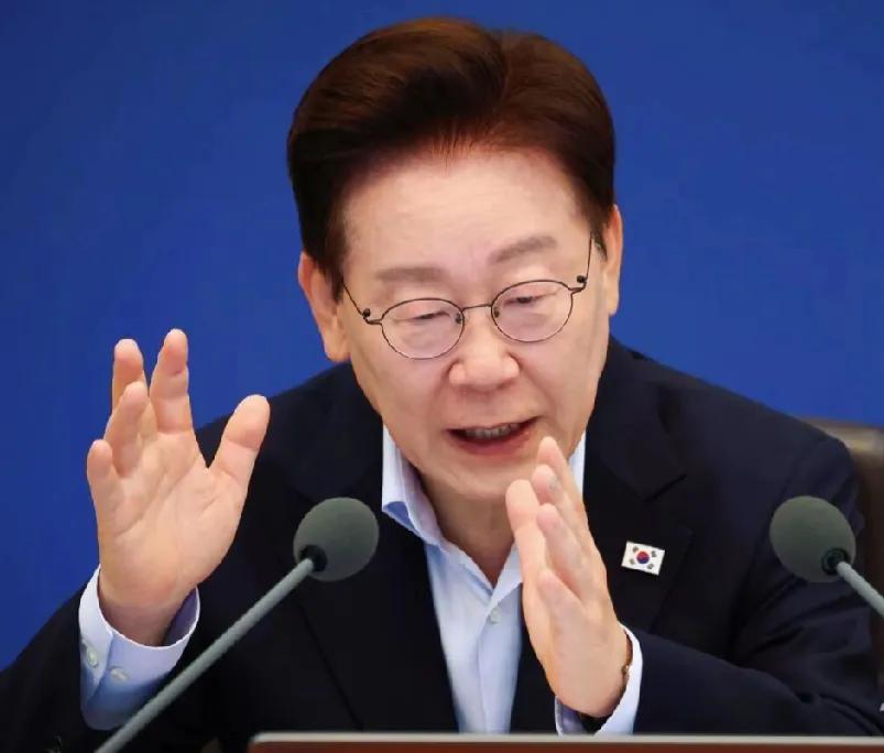 李在明这总统不好当，就算他在政期间没做错事，美方那边大概率不会让他善终，战时指挥