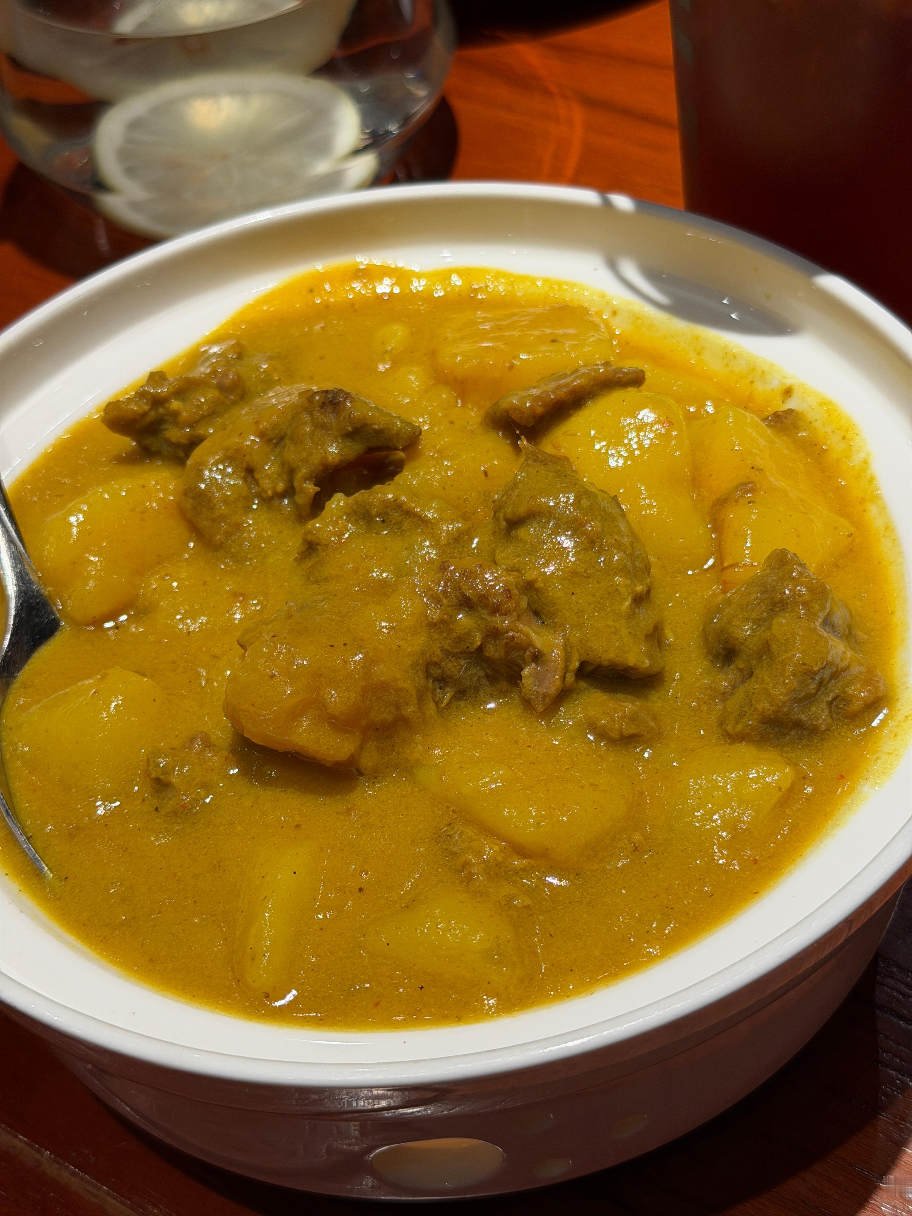 今天过生日真不知道吃什么，选择困难最后带家人吃了我觉得在北京的泰国菜天花板～北京