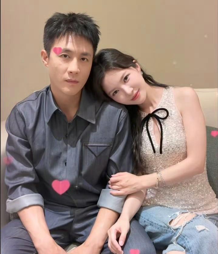 有句话不敢说王灿可能没那么爱杜淳感觉都是装出来的，建议女生少看王灿王灿不仅