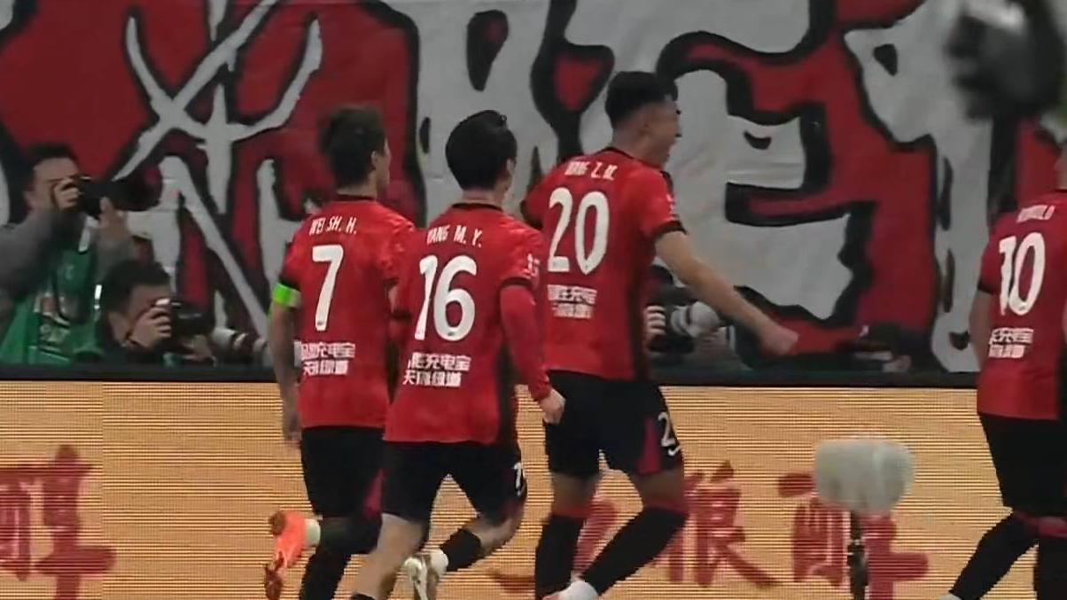 中超最新积分榜出炉！蓉城1-0暂列榜首，海港4-1迎首胜！北京时间3月15