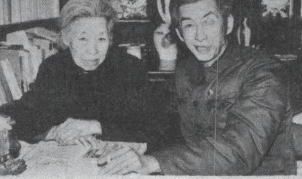 1985年，一个80多岁的老太太来到政府接待处，对工作人员说：“我要捐款24亿！