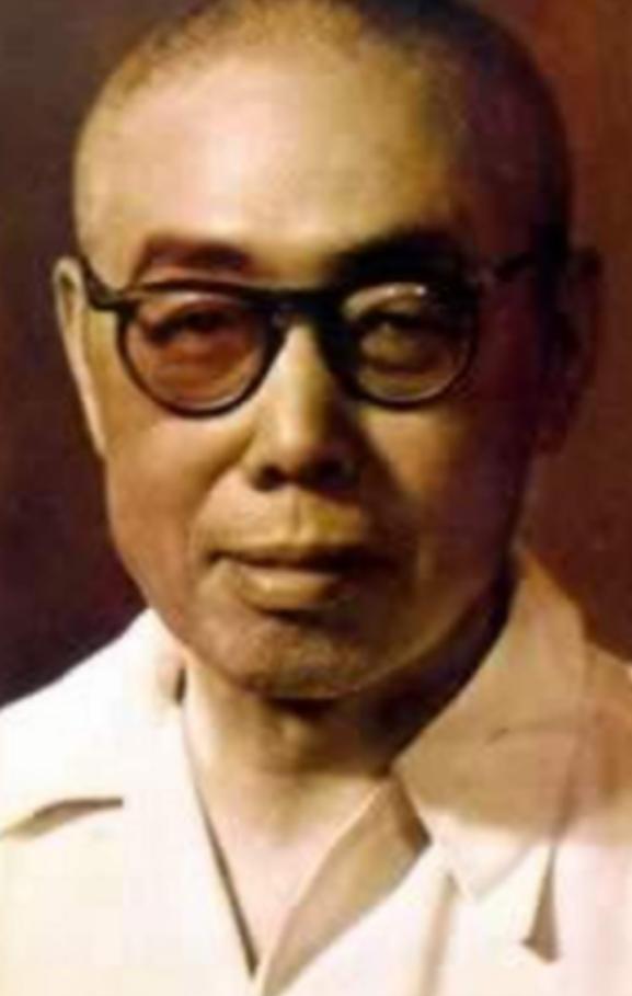 1968年，“国歌之父”田汉被永久开除党籍，最终在监狱中去世，许多人认为他是冤枉