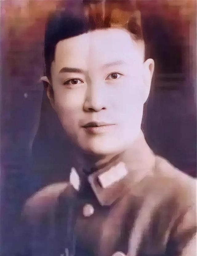 1952年时，原国军中将柏辉章被判处了枪决之刑，柏辉章至死都想不明白自己抗日有功