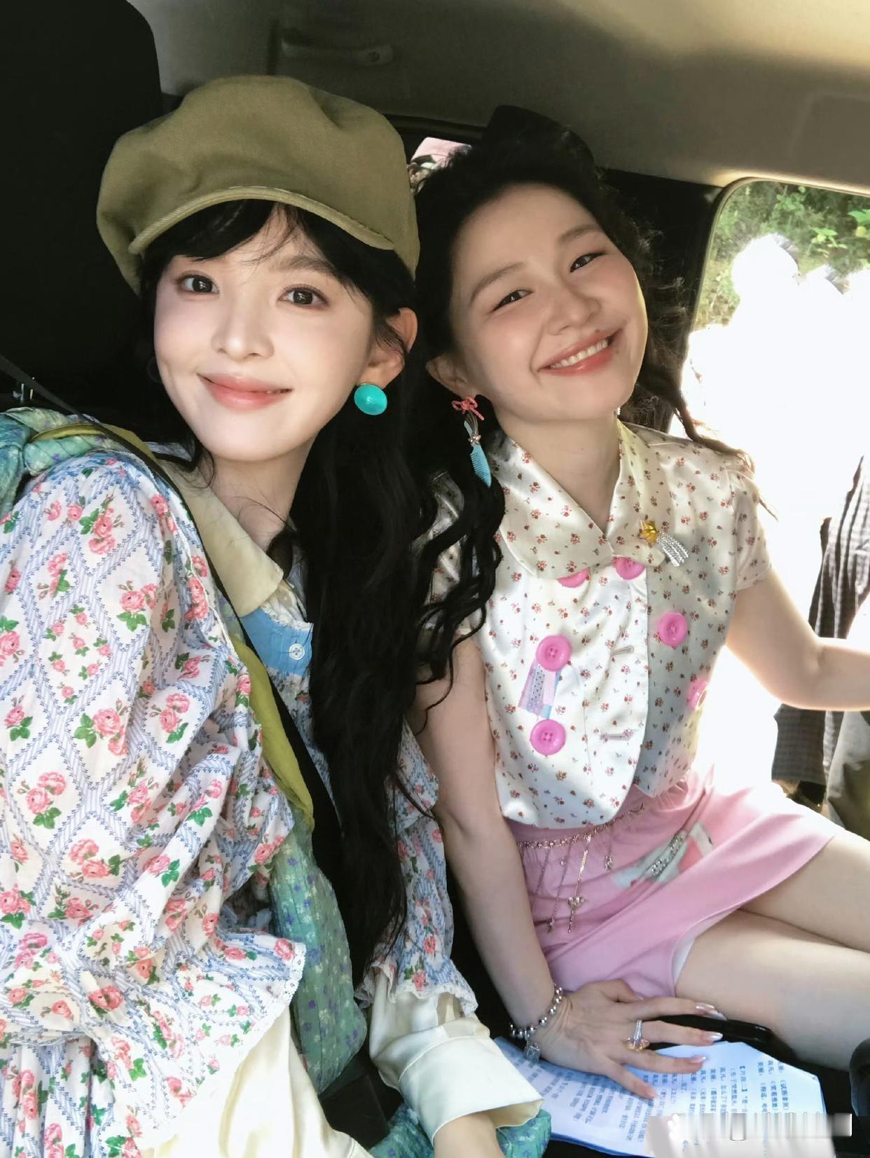 1.黄轩不结婚也不分手，反正女友就一直帮他打理好生活和工作就无事发生。2.任嘉伦