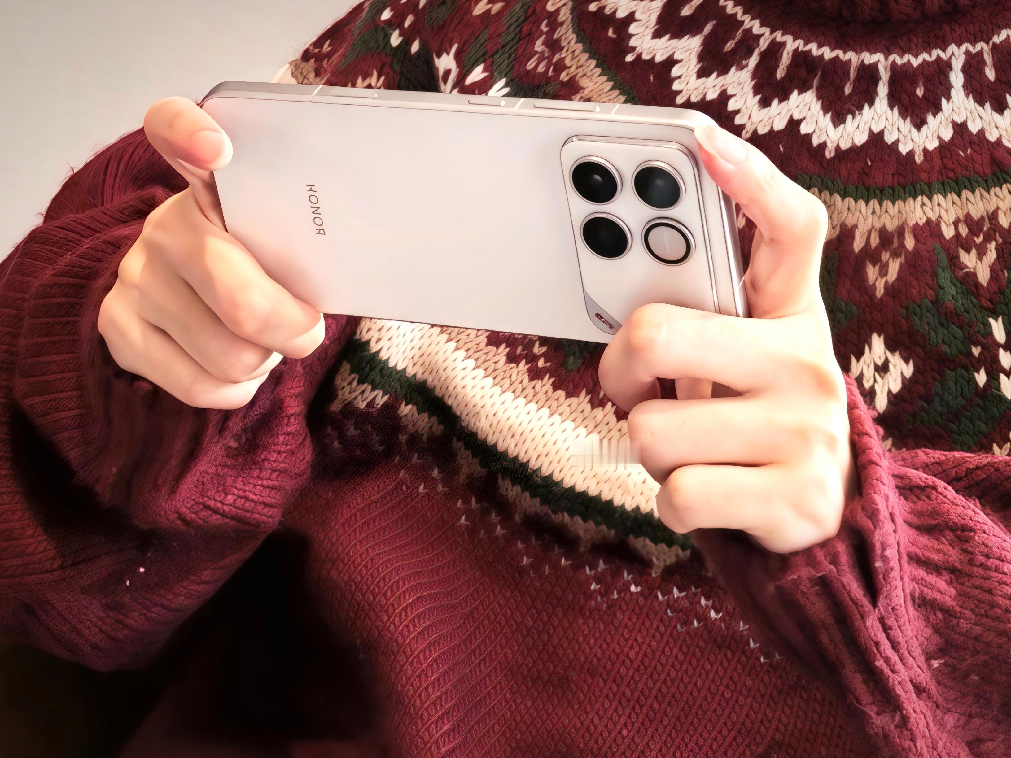 荣耀这水管是不是爆了真机图这就来了？别说还挺好看