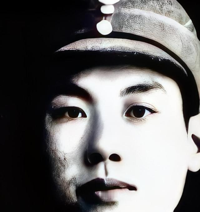 1961年，周恩来在钓鱼台偶遇一位独自玩耍的少女，随口问道：