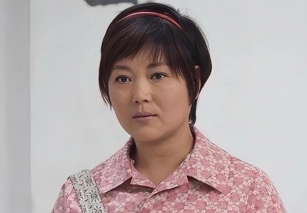 电视剧真的不能随便选演员，本人有几位看见就弃剧的女演员：第一位：王茜华第二位