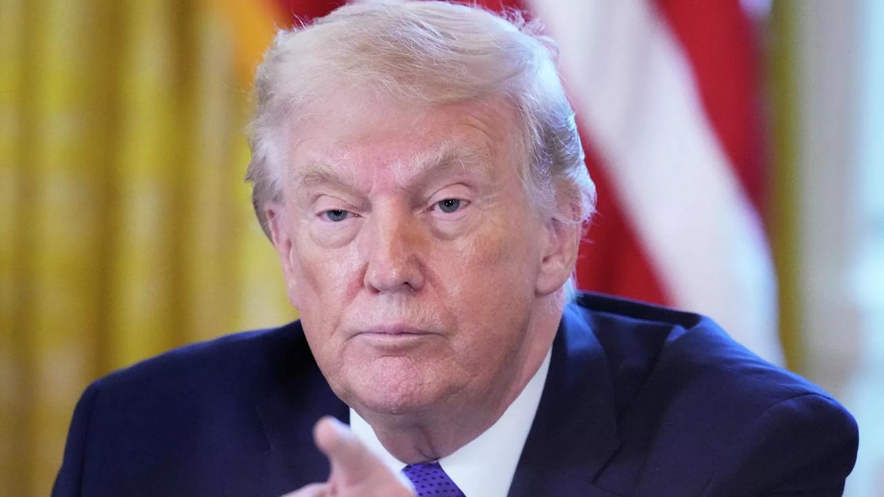 美国摧毁9艘伊朗军舰。俄罗斯卫星通讯社3月2日报道，美国总统特朗普表示，美国