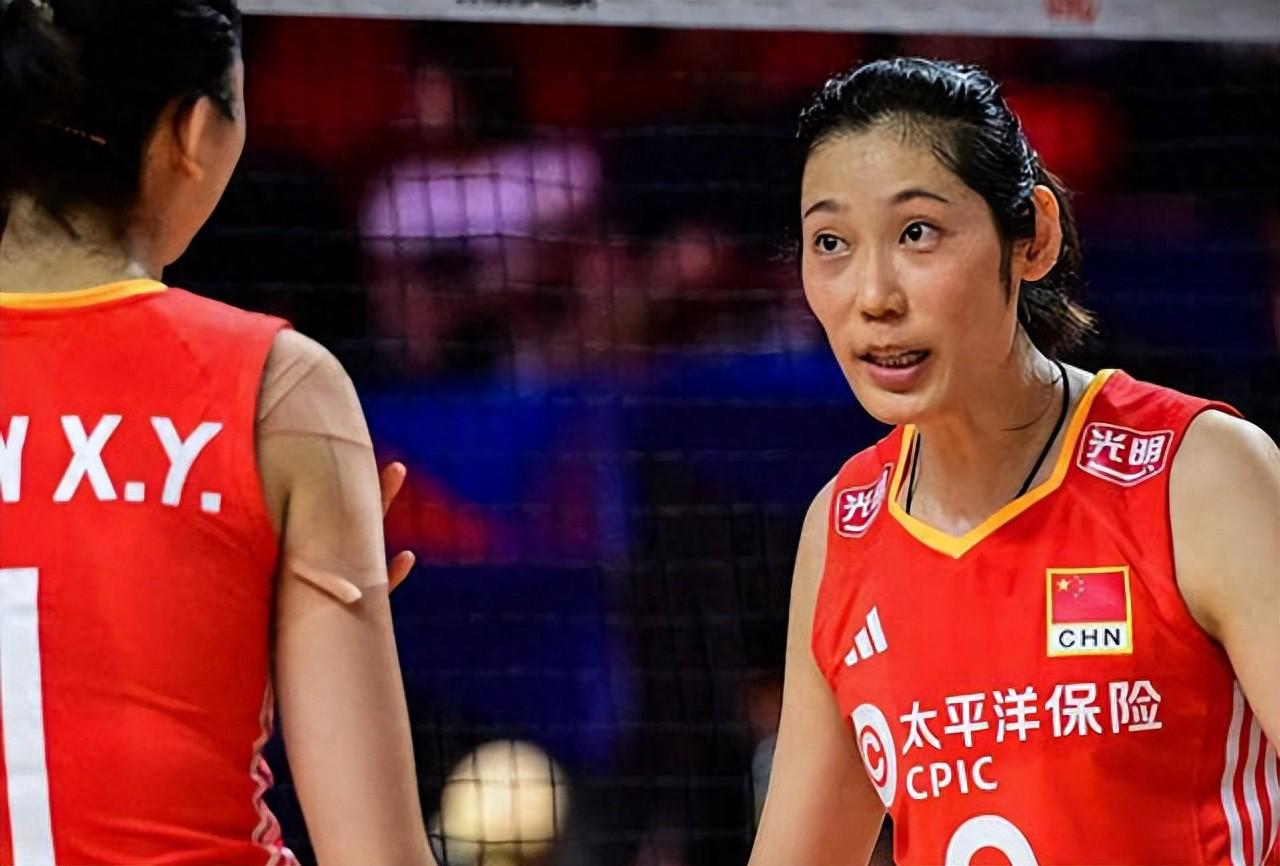 女排直播计划出炉!<em>CCTV1</em>直播2场重头戏,对阵法国必须3-0赢球