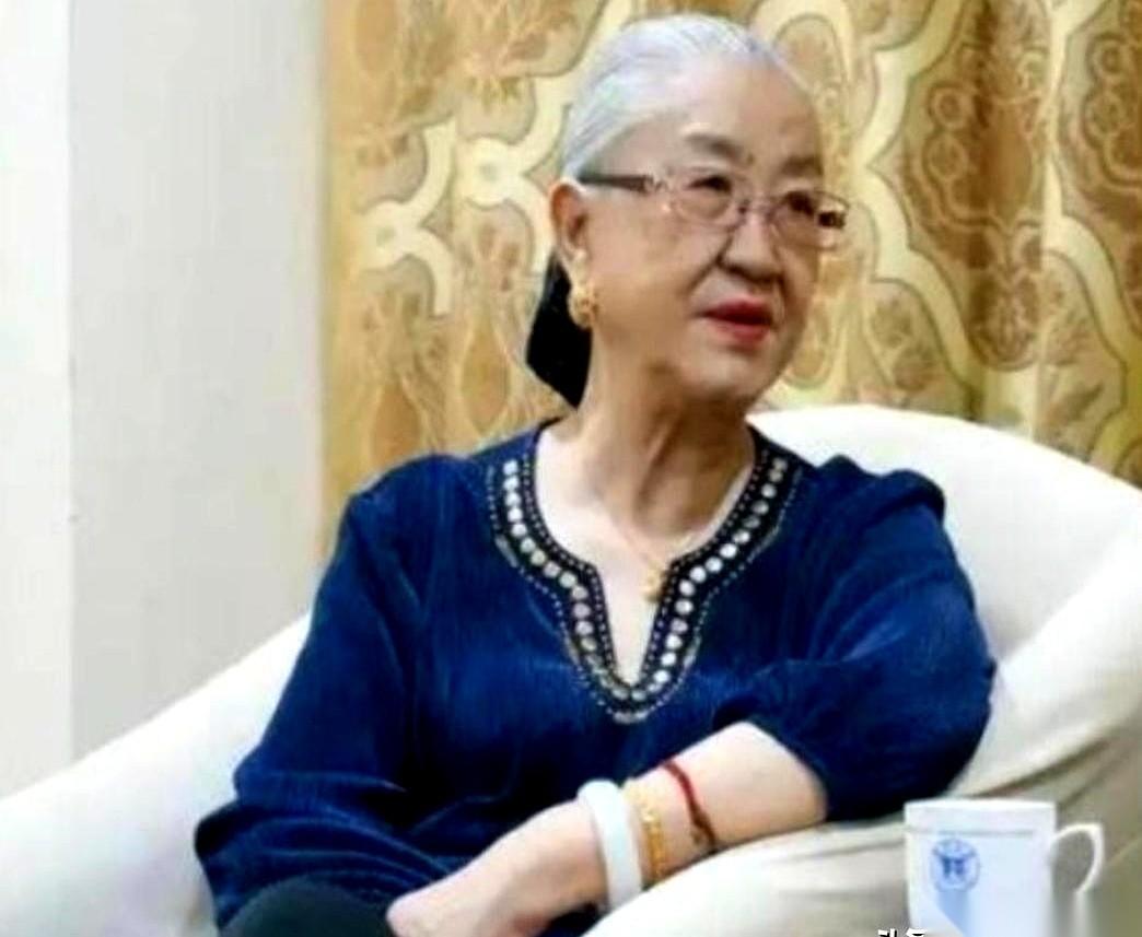 一夜之间，所有资产被查封。前一天还是风生水起的企业家，第二天就一无所有。理由？