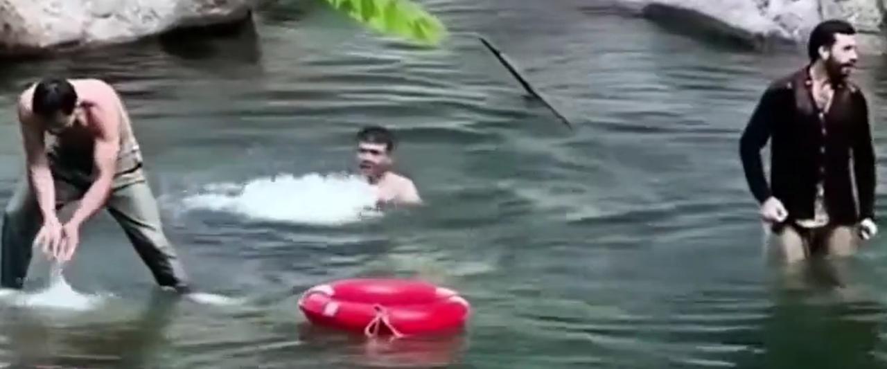 近日，有网友发视频称：今年4月，3名印度籍游客到江西省庐山石门涧景区游玩。期间，