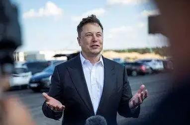 身价4000亿的超级富豪马斯克，说过一段惊人言论：“尽管我每天能挣3亿美