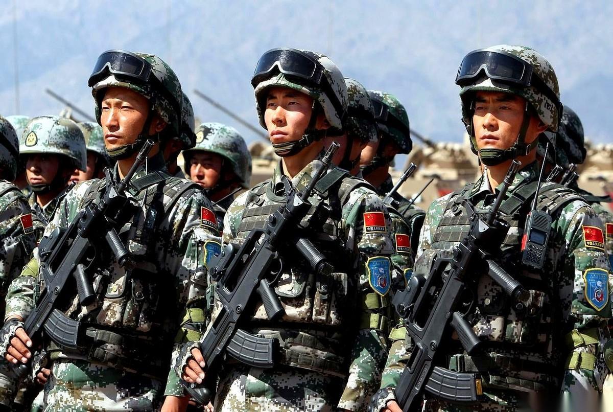 俄罗斯媒体一盆冷水浇下来，话说得非常直白：真到了动手那天，我们唯一的优势，可能就