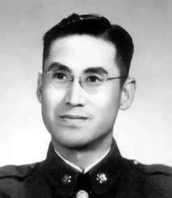 1947年，一个中统特务向郑连魁自首，说自己是地下党，还说出了许多情报，谁料，郑