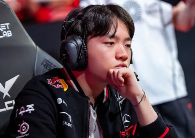 Keria: 明年要警惕的队伍依然是GEN, 很期待DK的下路双人组