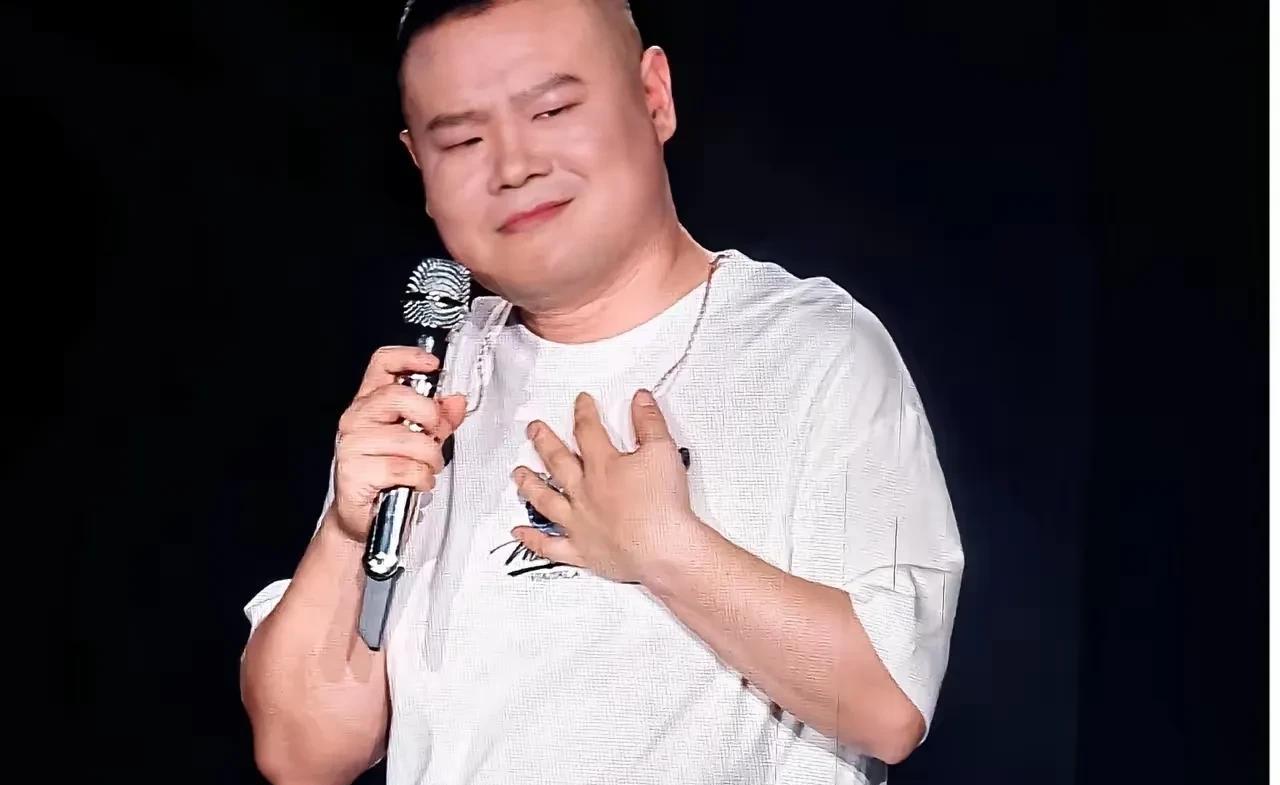 《戏台》里的洪大帅因为不懂京剧，被骂为棒槌。#戏台观后感#但他能听懂乐亭大鼓
