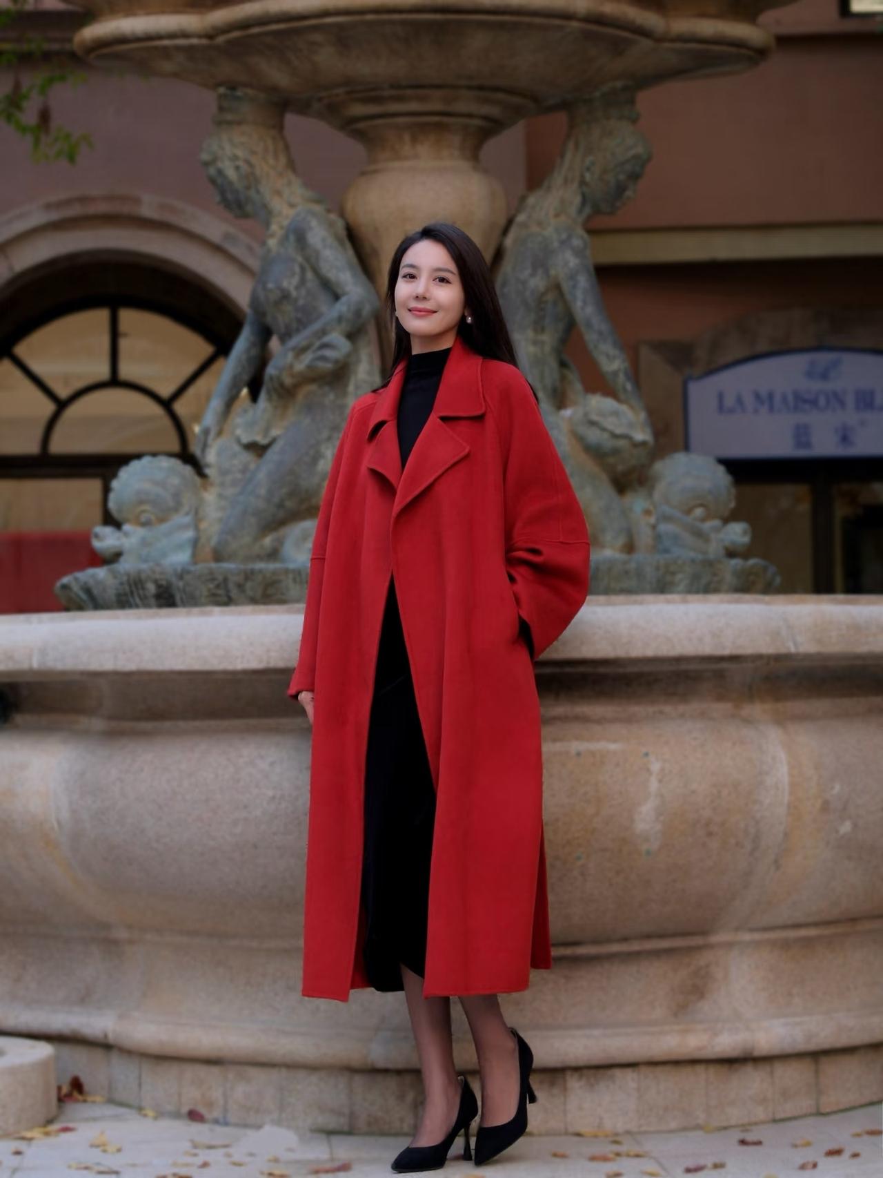 你是喜欢风情万种，还是温柔体贴