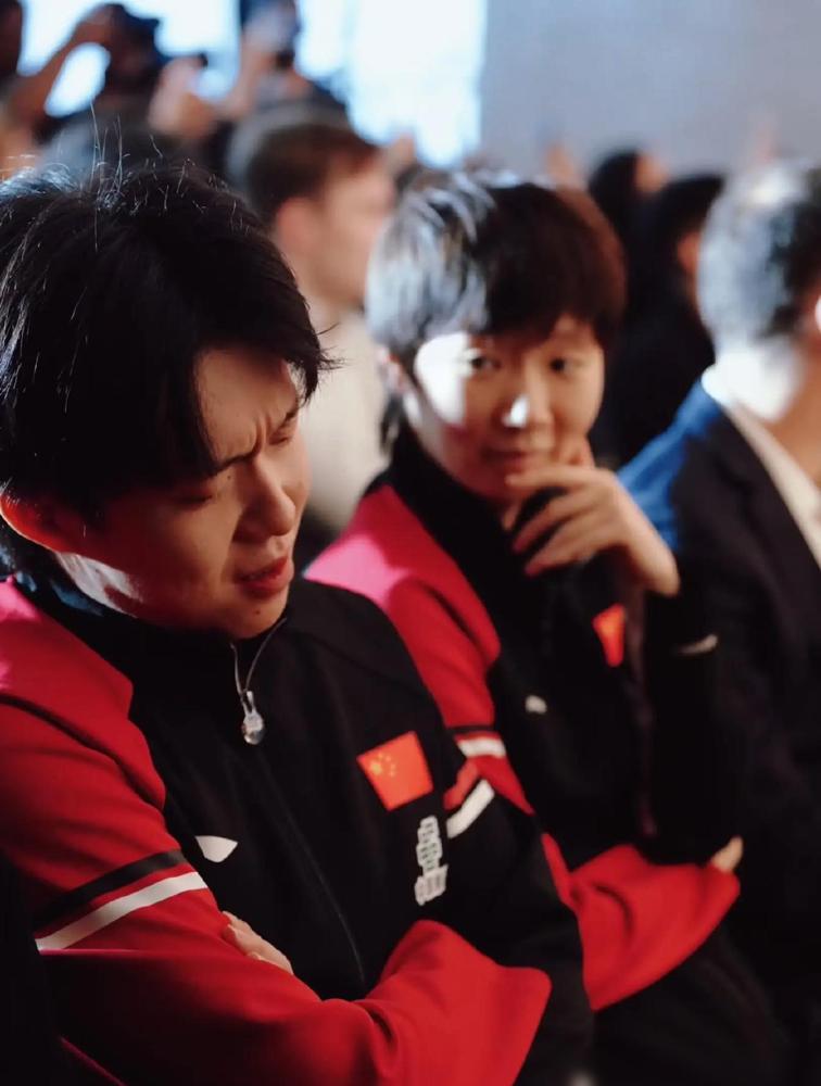 王曼昱与王楚钦的关系，绝对称得上国乒绝对主力之间最健康的关系模板！说下当时的