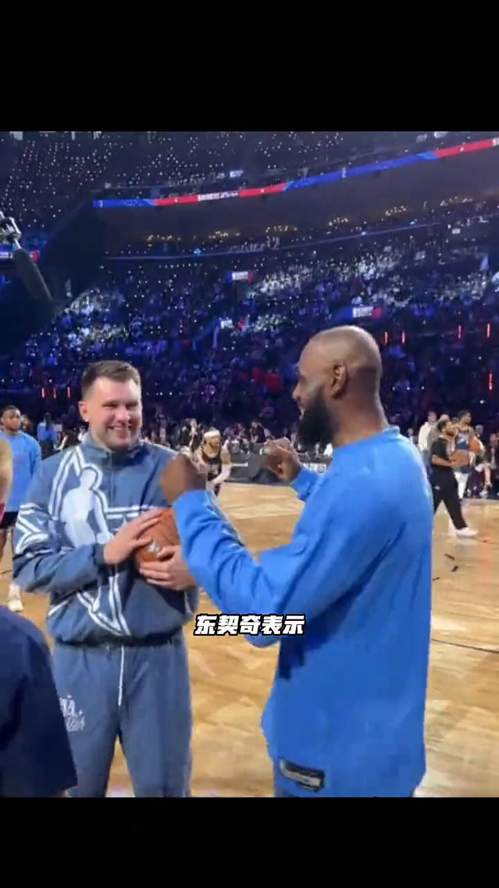 盼詹同归？东契奇和里夫斯是希望詹姆斯留在湖人的吗？据湖人媒体Lakersda