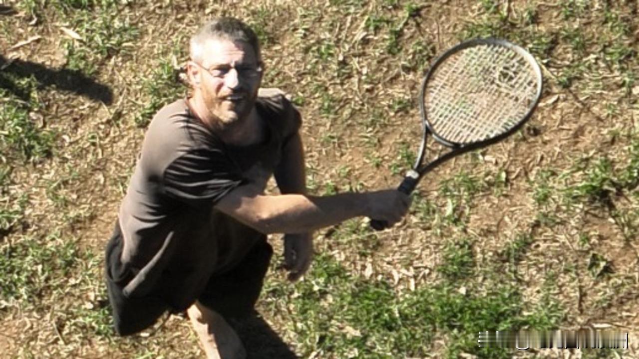 澳洲租客不满被驱逐，疯狂报复房东！将5000升粪水倒灌进屋，仅罚$3000澳