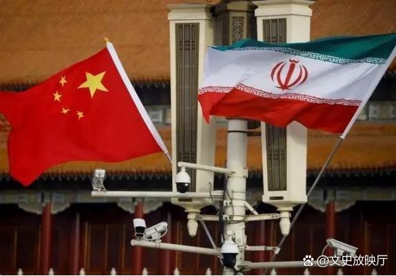 在伊朗扶不起来的时候，中国选择了埃及作为突破口。跟伊朗比，中国为什么选了埃及？其