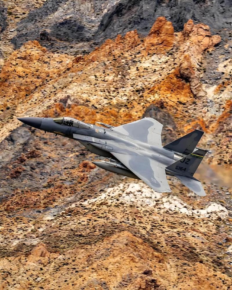 伊朗越打越顺手了？伊朗称击落美方一架F-15战斗机。3月5日对于伊朗来说是值