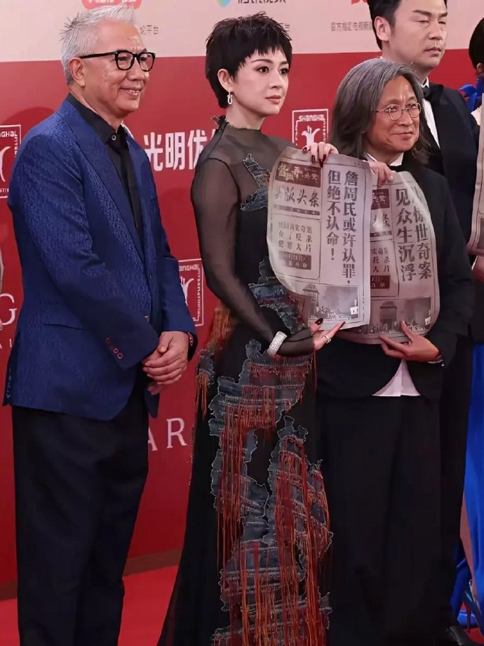 章子怡这是大变样啊！真不敢相信，换了发型对颜值影响太大了吧。