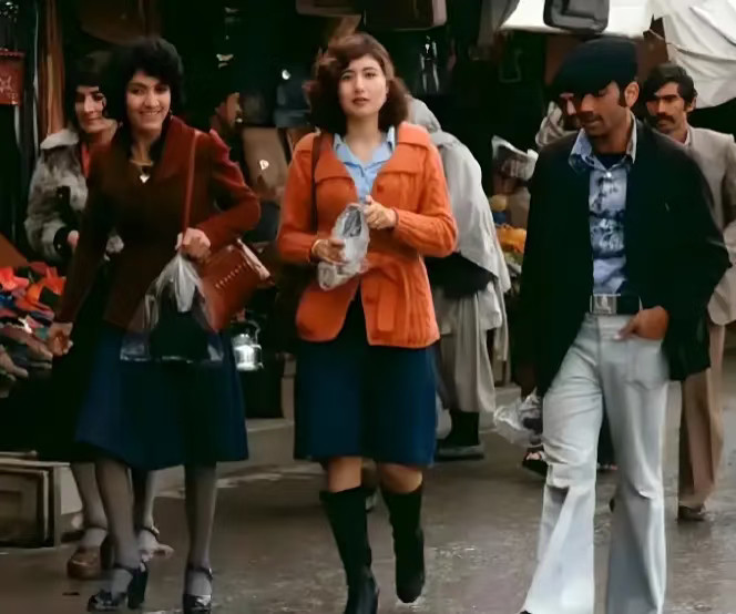 很难想象，阿富汗永久禁止女性上学，看图，这是上世纪六七十年代，阿富汗女性着装。很