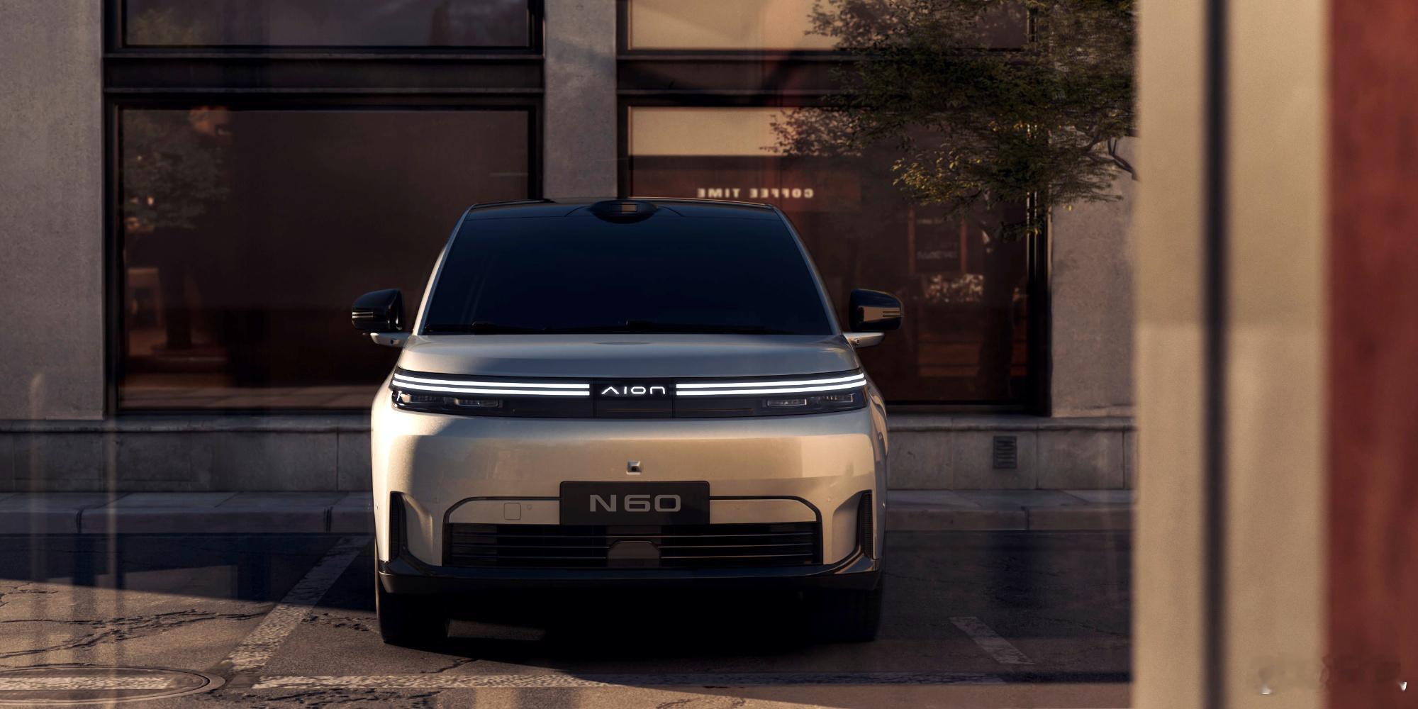 估计是10万出头，现在知道的是：高配有激光雷达标配零重力座椅带按摩用五连杆悬挂