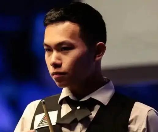 神勇四连鞭，小将刘宏宇4-0零封克雷吉，强势晋级64强！斯诺克英格