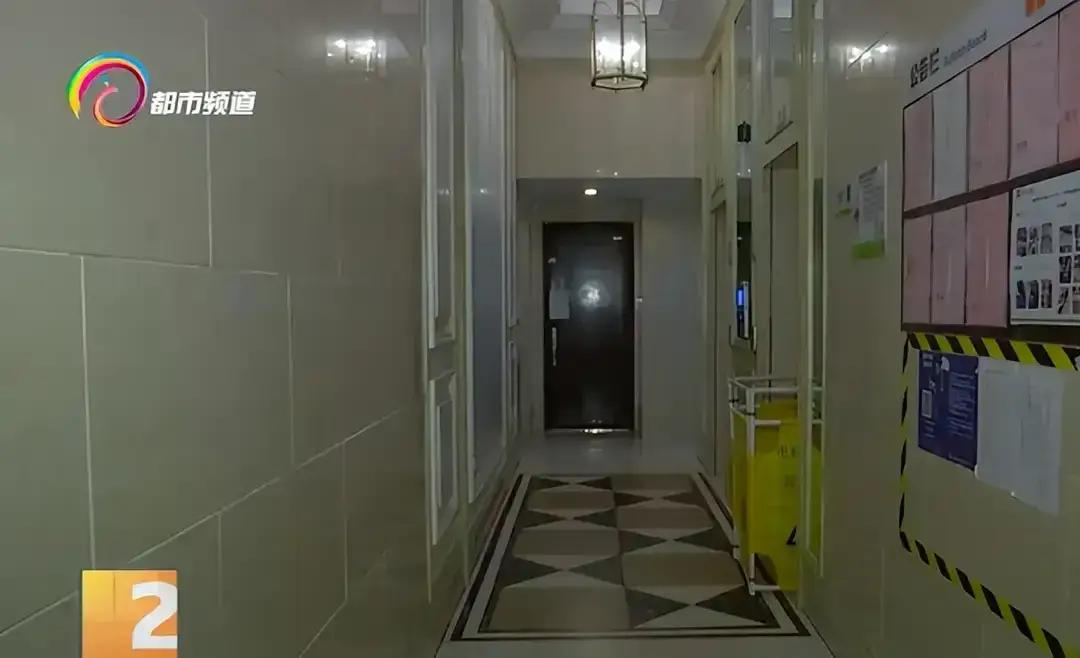31楼直坠负2楼！17岁少年命悬一线，更恐怖的是：这一家三口，全中招了！“叮