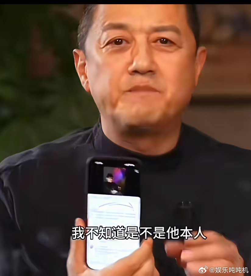 李亚鹏自曝，曾经在暑假的火车上，还有一段美好的邂逅。高一暑假回合肥的火车上，李亚