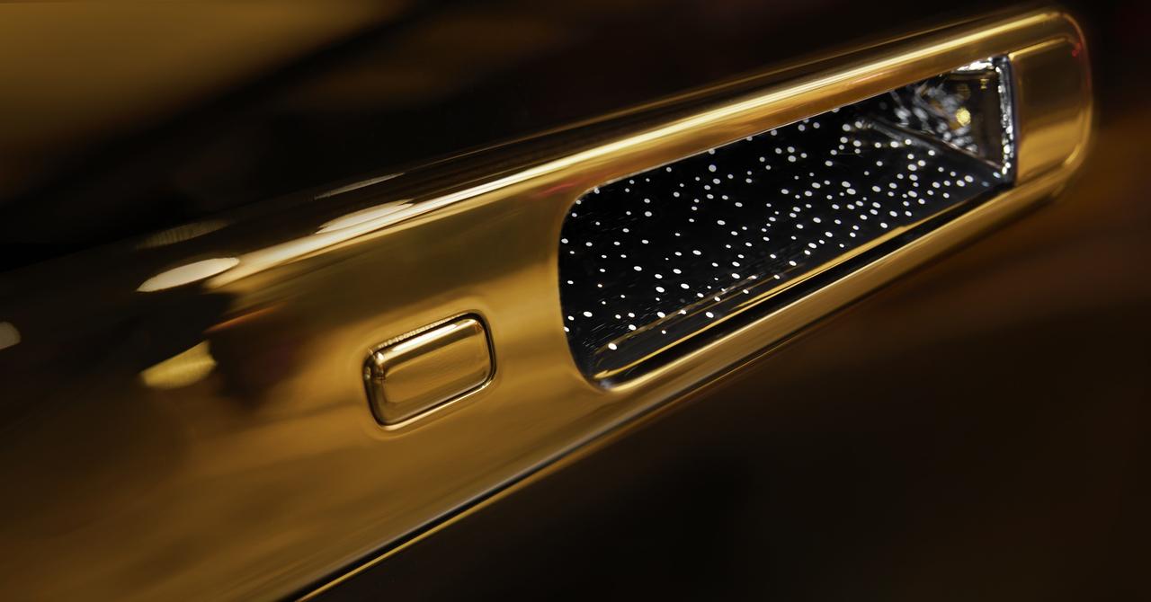 尊界S800：正在崛起的顶流社交新货币在高端社交场合，尊界S800正成为一种新