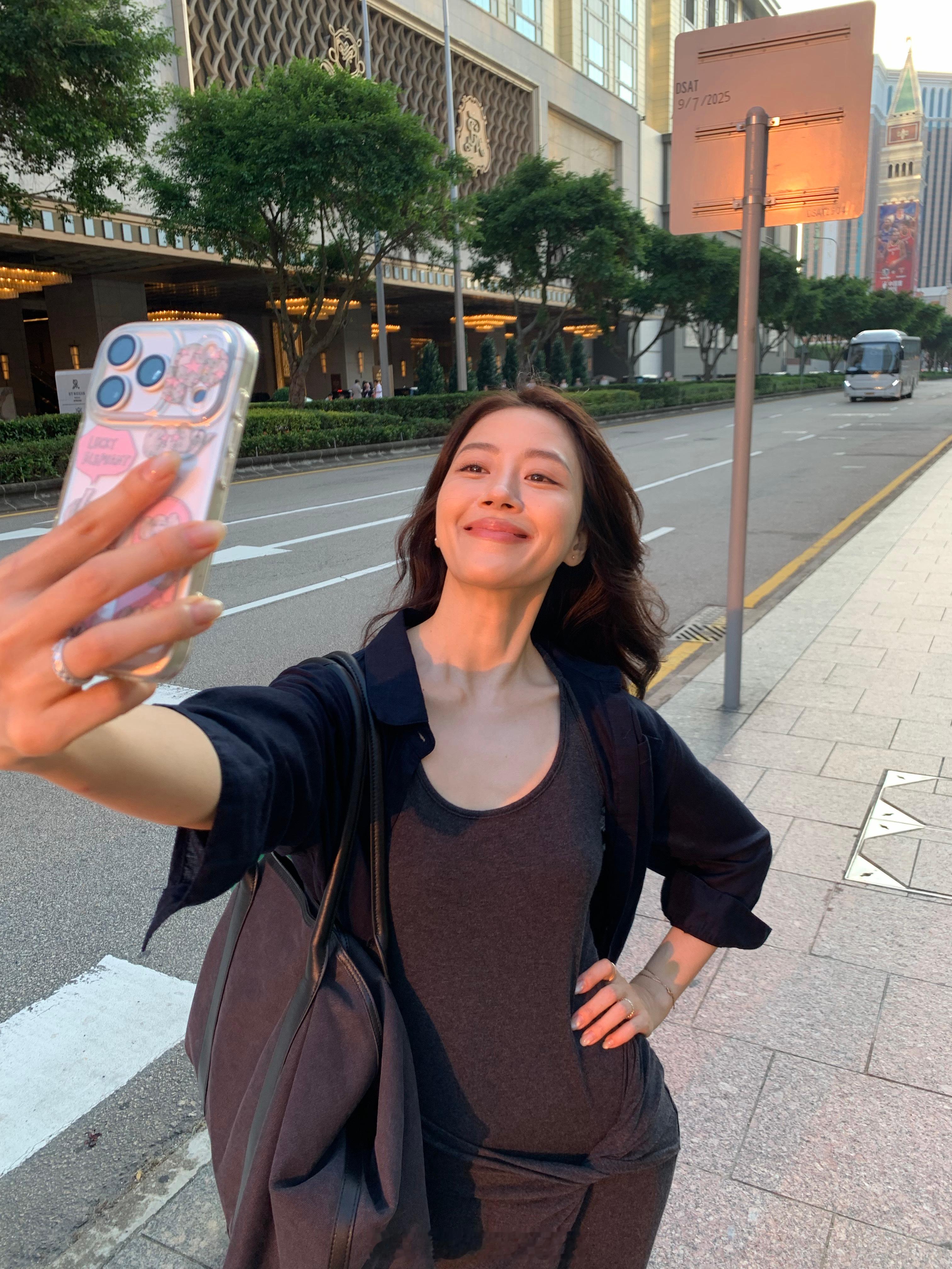 你没看错，这是一台iPhone17Pro！​​​